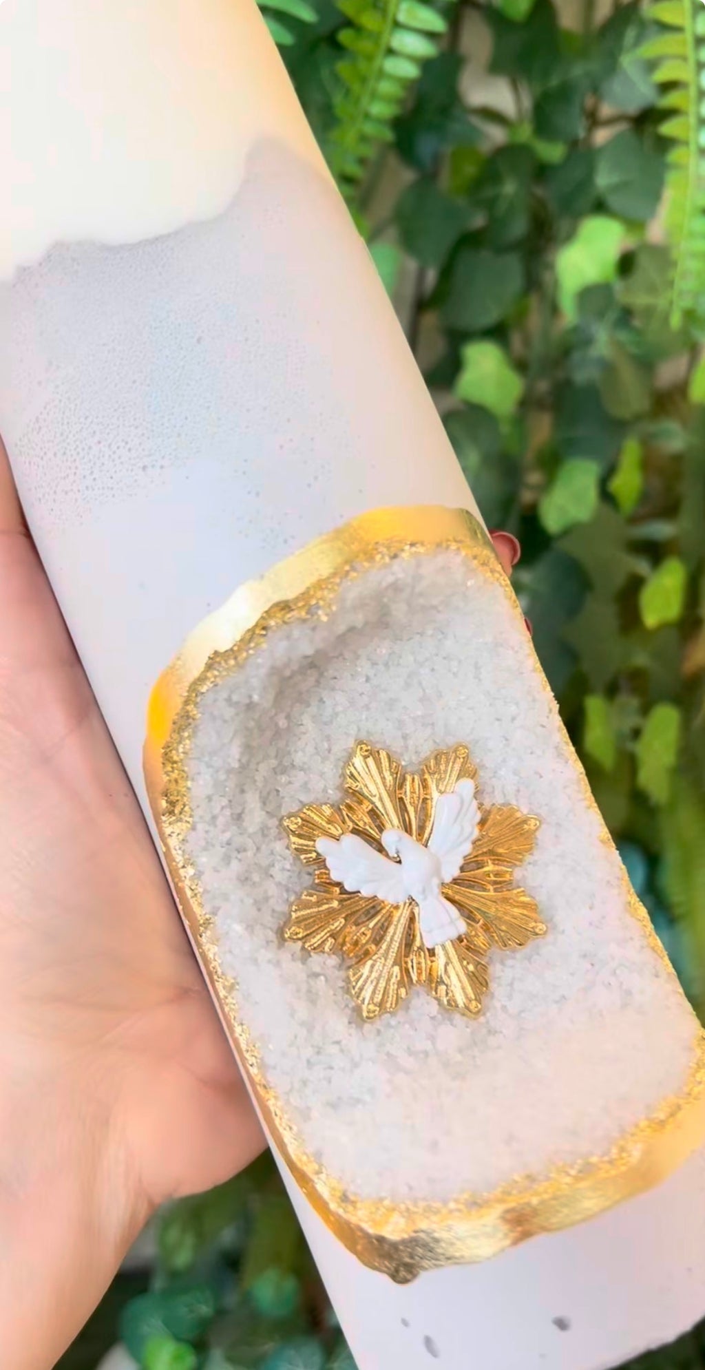 Vela Artesanal Divino Espírito Santo - Drusa Natural e Ouro