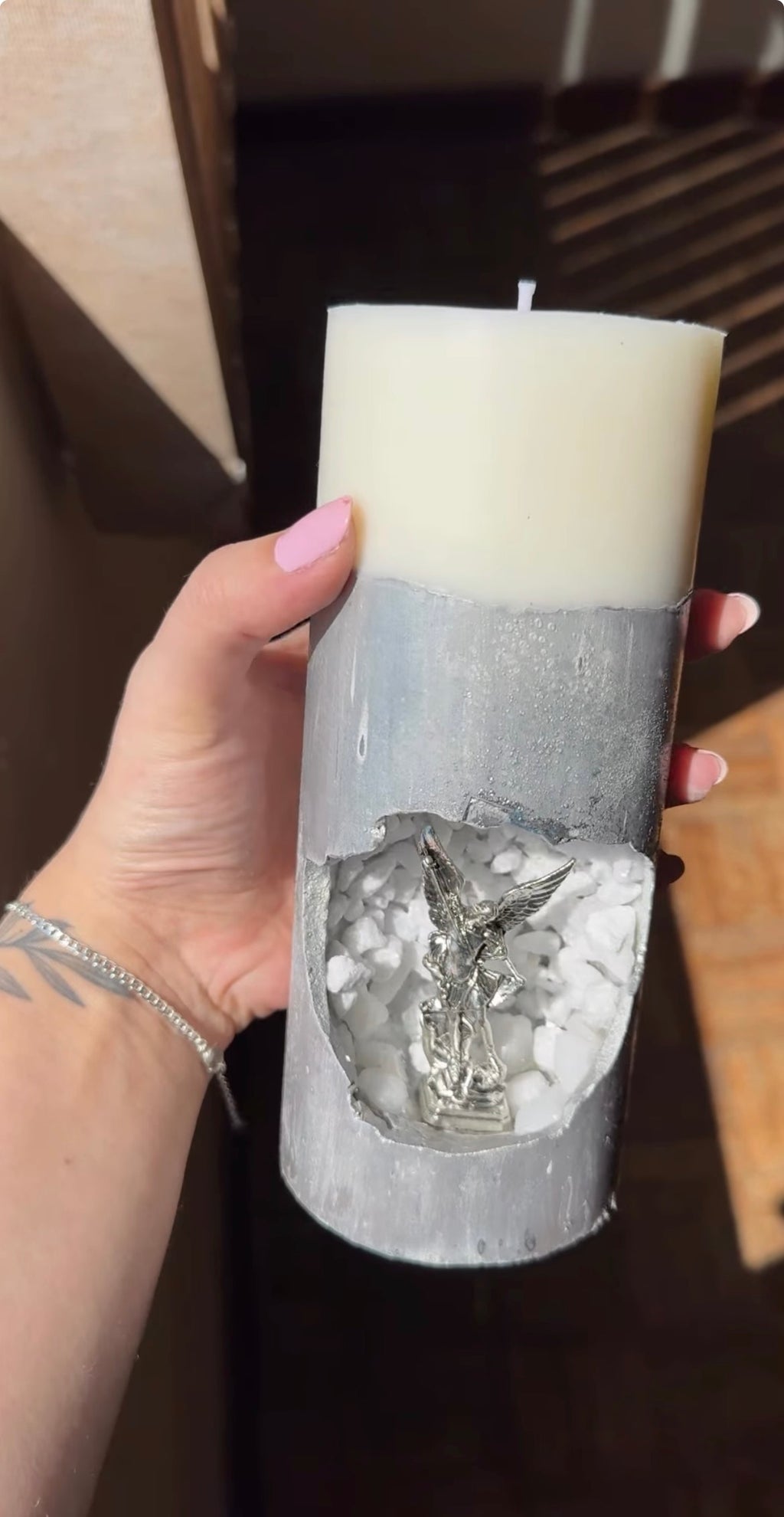 Vela Artesanal São Miguel Arcanjo - Prata Celestial e Cristais Brancos